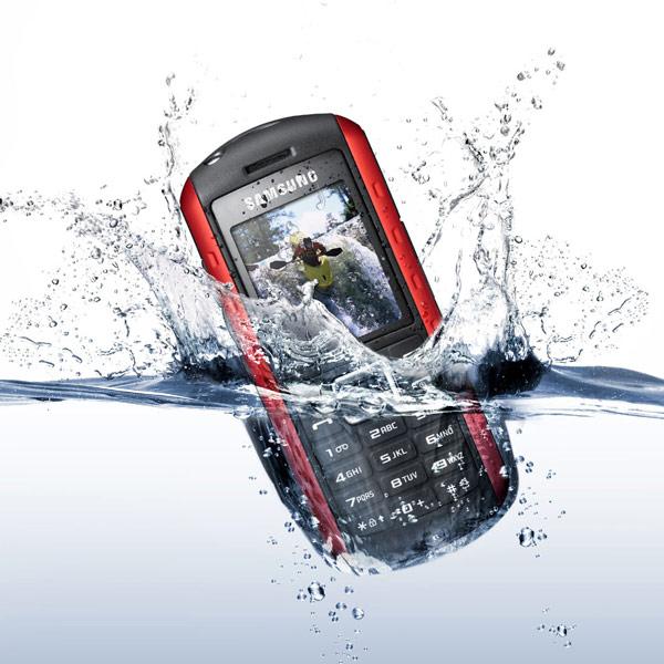 How To Save a Wet Cell Phone - Sudden Solutions How To Save a Wet Cell Phone - Sudden Solutions